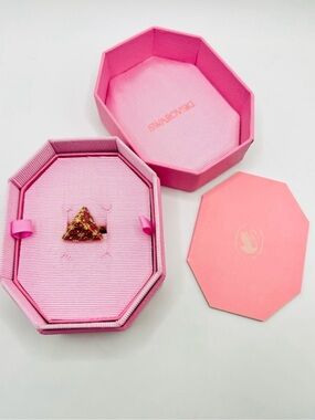 Swarovski Crystal Triangle Ring in Pink Gift Box